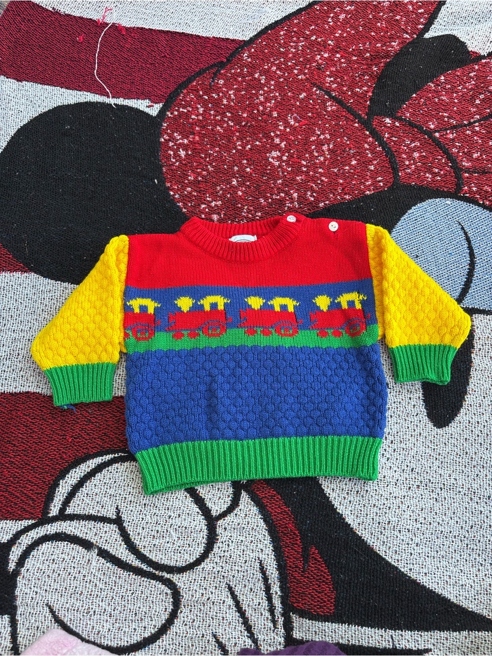 VINTAGE FIRST IMPRESSIONS RED BLUE GREEN TRAIN GRAPHIC SWEATER SIZE 6/9 MONTHS